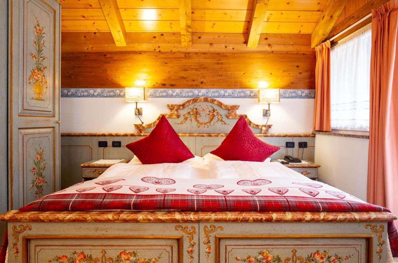 Hotel Cirelle Suite & Spa Canazei Eksteriør billede